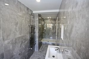 Photo 6- click for photo gallery